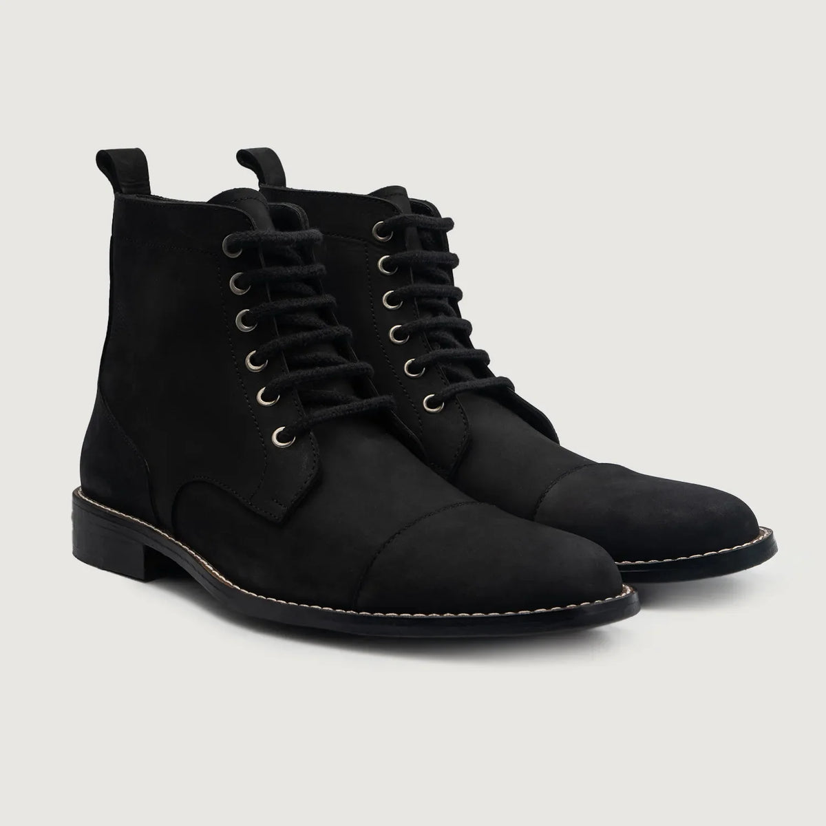Knight Derby Черный Nubuck Кожаные ботинки для Мужчин For Men в натуральной черной яловой коже - Вид сбоку | Купить в официальном онлайн-магазине