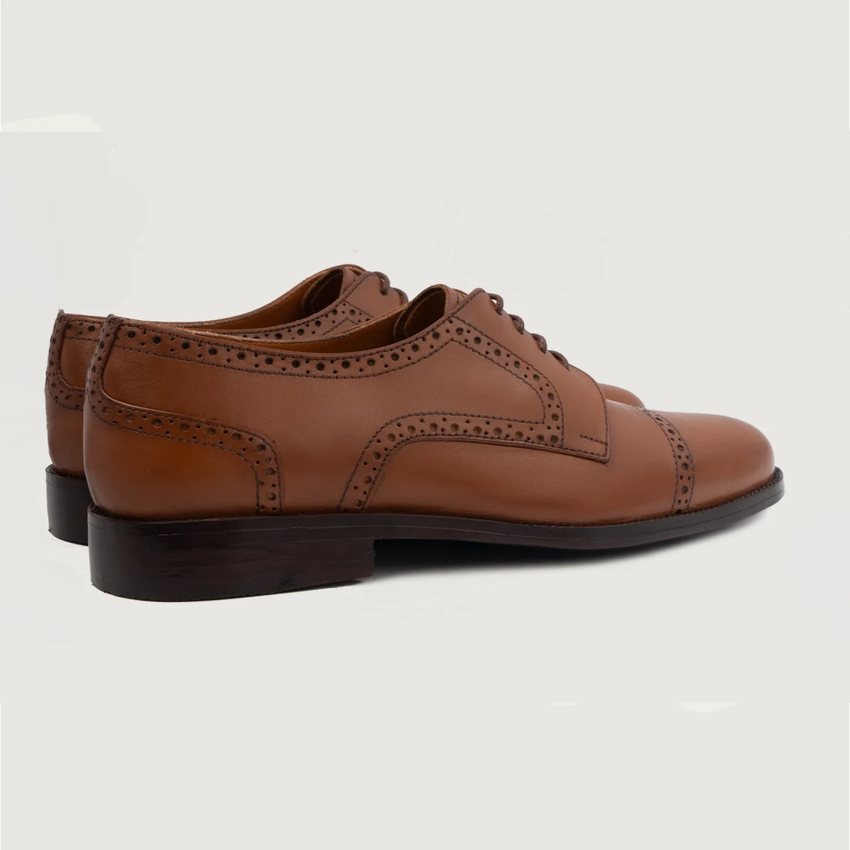 High-Traction Rubber Outsole & Lug Tread Pattern on Dirk Brogues Derby Рыжий Кожаная обувь для Мужчин For Men