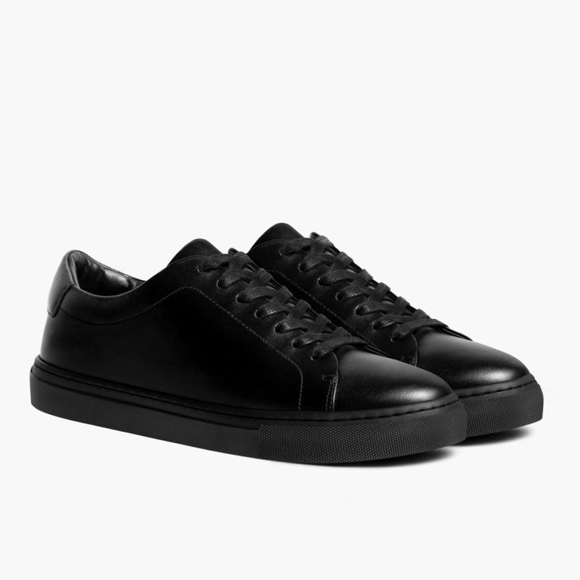 Encore Jet Черная Leather Sneakers женская