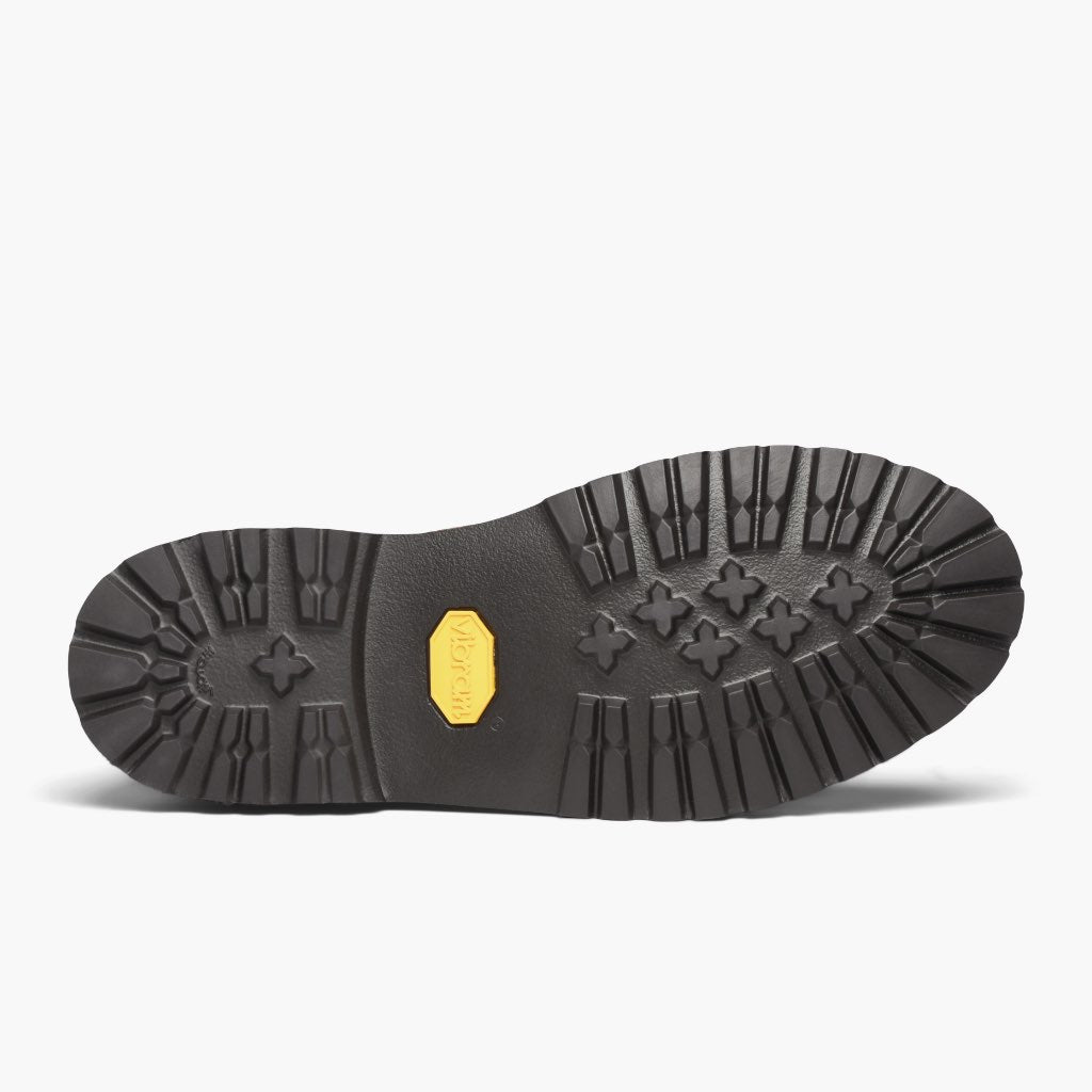 High-Traction Rubber Outsole & Lug Tread Pattern on Explorer Cedar Кожаные ботинки для Мужчин