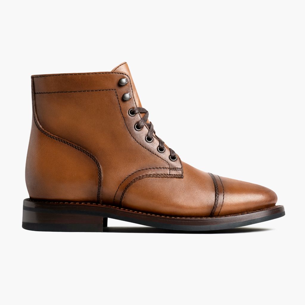 Classic Full-Grain leather Boots - Рантовая конструкция Goodyear Welt и носок обуви