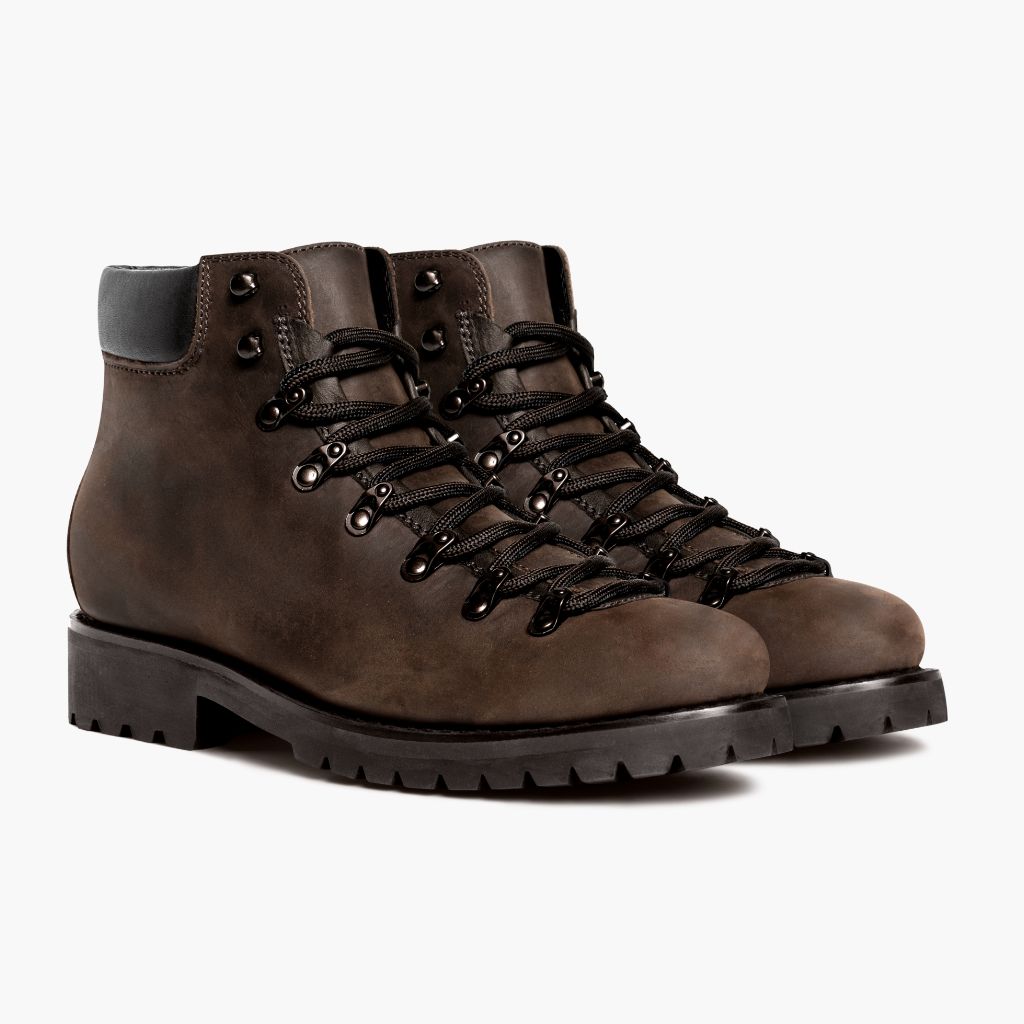 Commander Tobacco Кожаные ботинки для Мужчин in Classic Full-Grain Leather - Вид сбоку | Купить в официальном онлайн-магазине