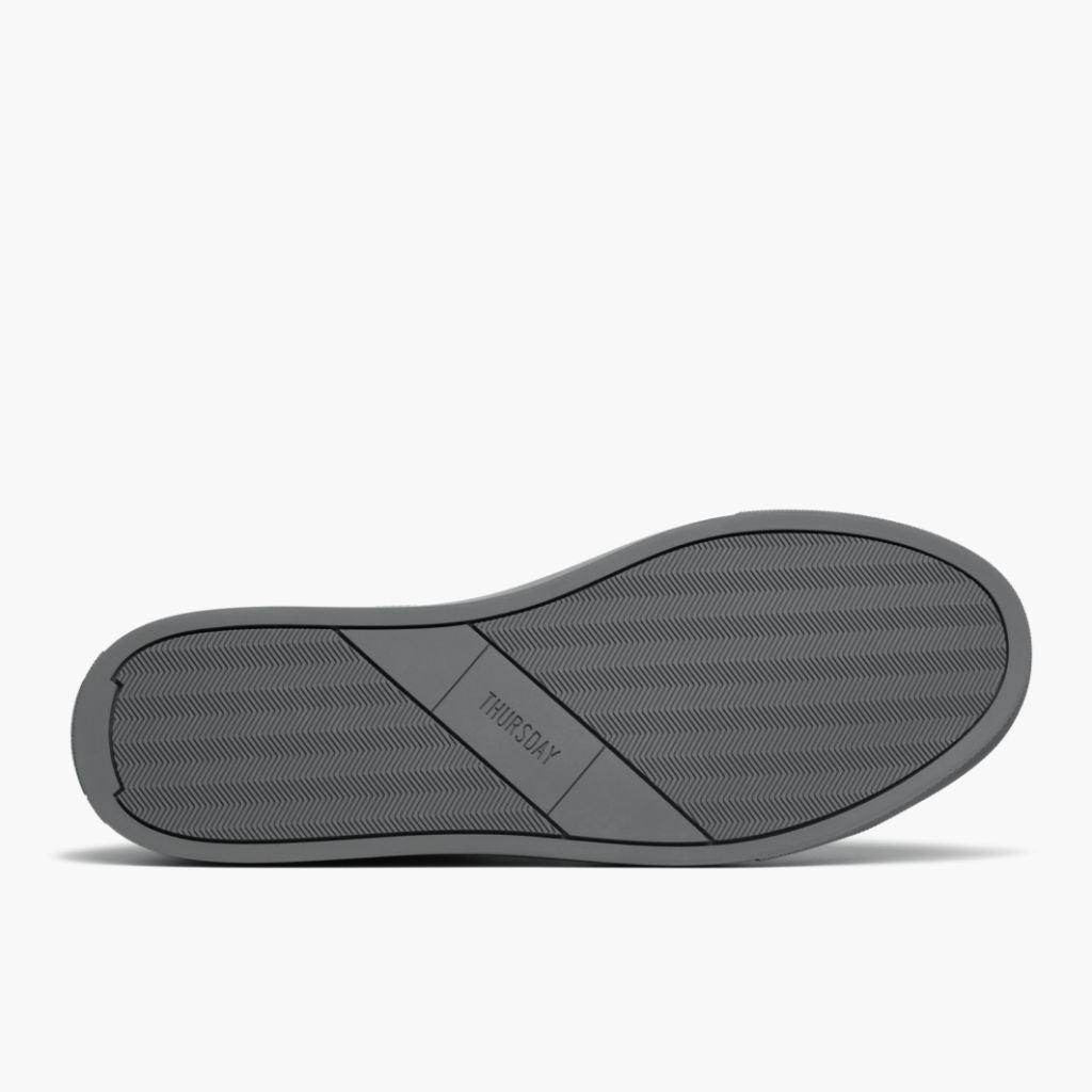 High-Traction Rubber Outsole & Lug Tread Pattern on Encore Steel Grey Кожаные кеды для Мужчин