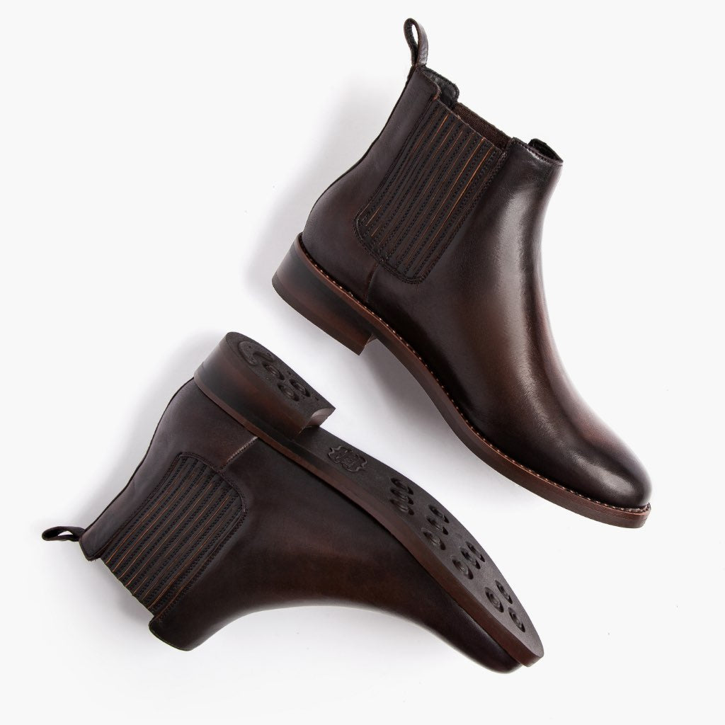 High-Traction Rubber Outsole & Lug Tread Pattern on Dreamer Черный Coffee Кожаные ботинки для Женщин