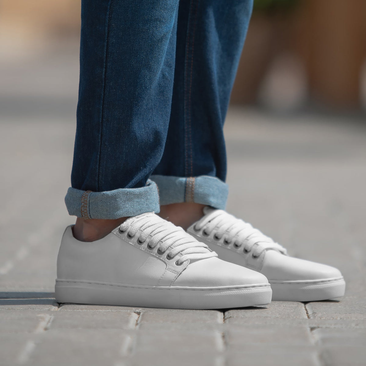 Murphy Low Top White Кожаные кеды для Мужчин in White Full-Grain Leather - Вид сбоку | Купить в официальном онлайн-магазине