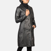 
Black Cowhide leather Coat - Вид сзади, подчеркивающий посадку по плечам и ровный край