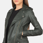 
Вид подкладки Showing Quilted Polyester Lining & Два функциональных внутренних кармана