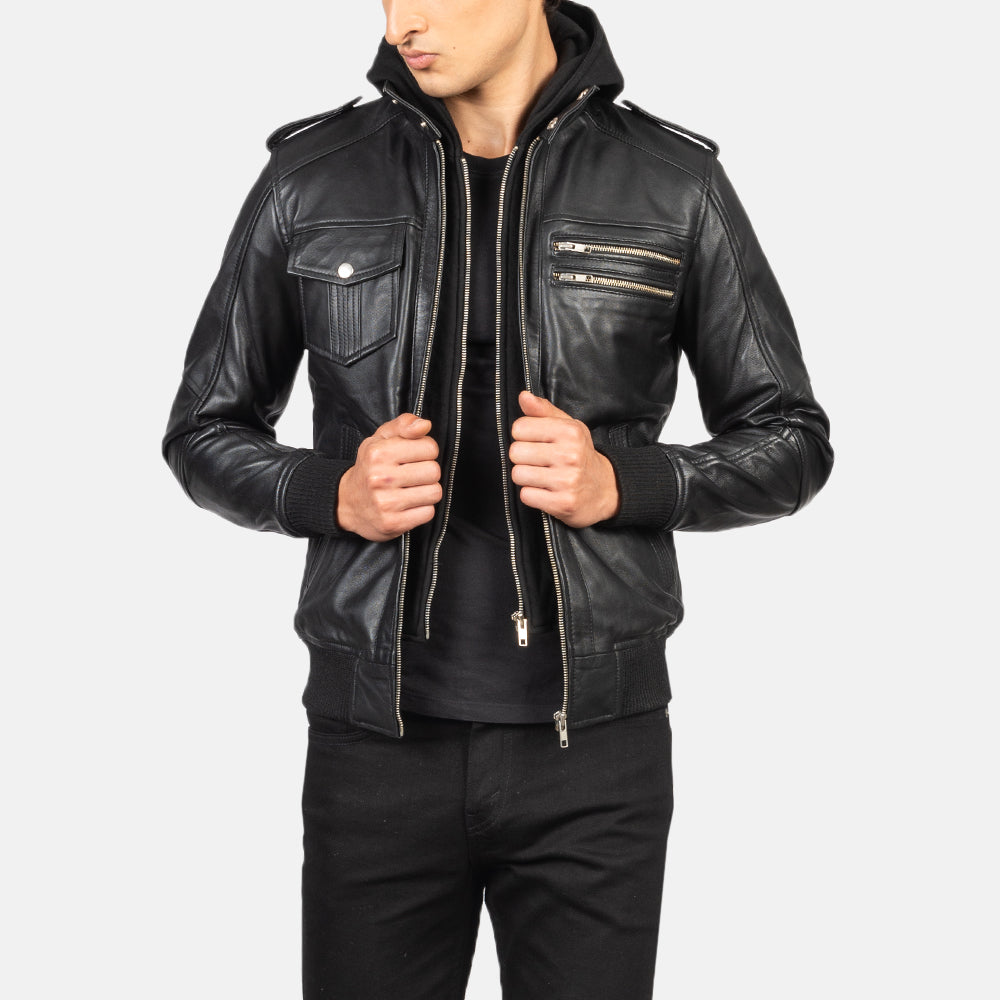 
Bravado Black Hooded Leather Bomber Jacket in Black Sheepskin Leather - Вид спереди и приталенный силуэт | Купить в официальном онлайн-магазине