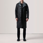 
Distressed Black Sheepskin Snuffed Aviator Jacket - Вид сзади, подчеркивающий посадку по плечам и ровный край