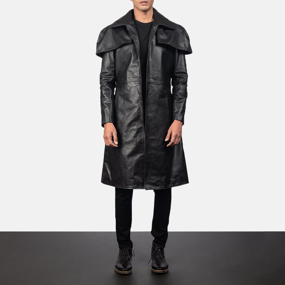 
Classic Черный Leather Duster для Мужчин in Black Cowhide Leather - Вид спереди и приталенный силуэт | Купить в официальном онлайн-магазине
