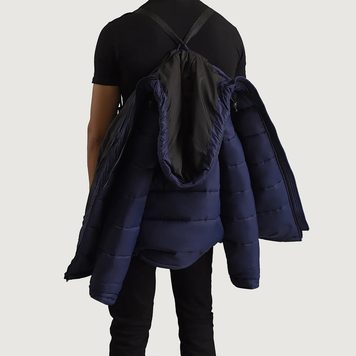 
Крупный план деталей of Classic Collar & Zipper With Wind Flap Hardware on Erico Синий Hooded Puffer Кожаная куртка для Мужчин