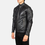 
Brown Goatskin Suede Biker Jacket - Вид сзади, подчеркивающий посадку по плечам и ровный край