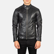
Крупный план деталей of Band Collar & Zipper Hardware on Fernando Quilted Brown Suede Biker Jacket