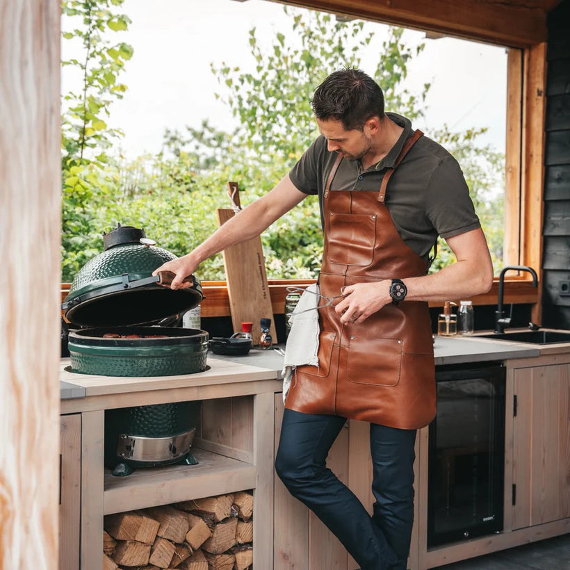 Leather Apron Churrasco женская