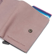 
Вид подкладки Showing Dedicated Padded Laptop Sleeve & Multi-Compartment Organization