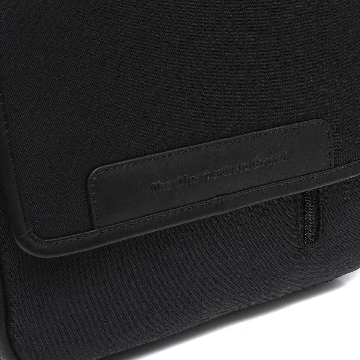 
Вид подкладки Showing Dedicated Padded Laptop Sleeve & Multi-Compartment Organization