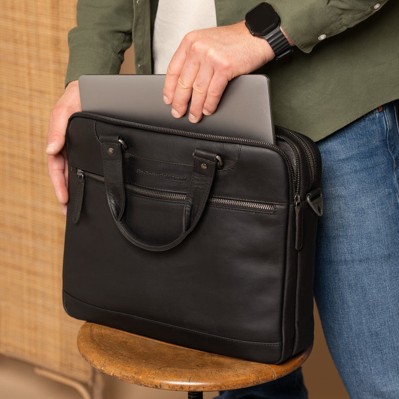 Montara Full-Grain Leather Laptop Bag женская