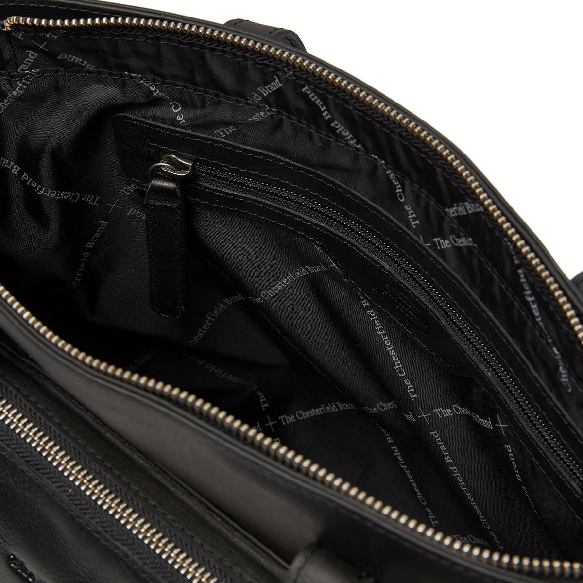 
Classic 100% Full-Grain leather Bag - Вид сзади с усиленными кожаными ремнями и прострочкой