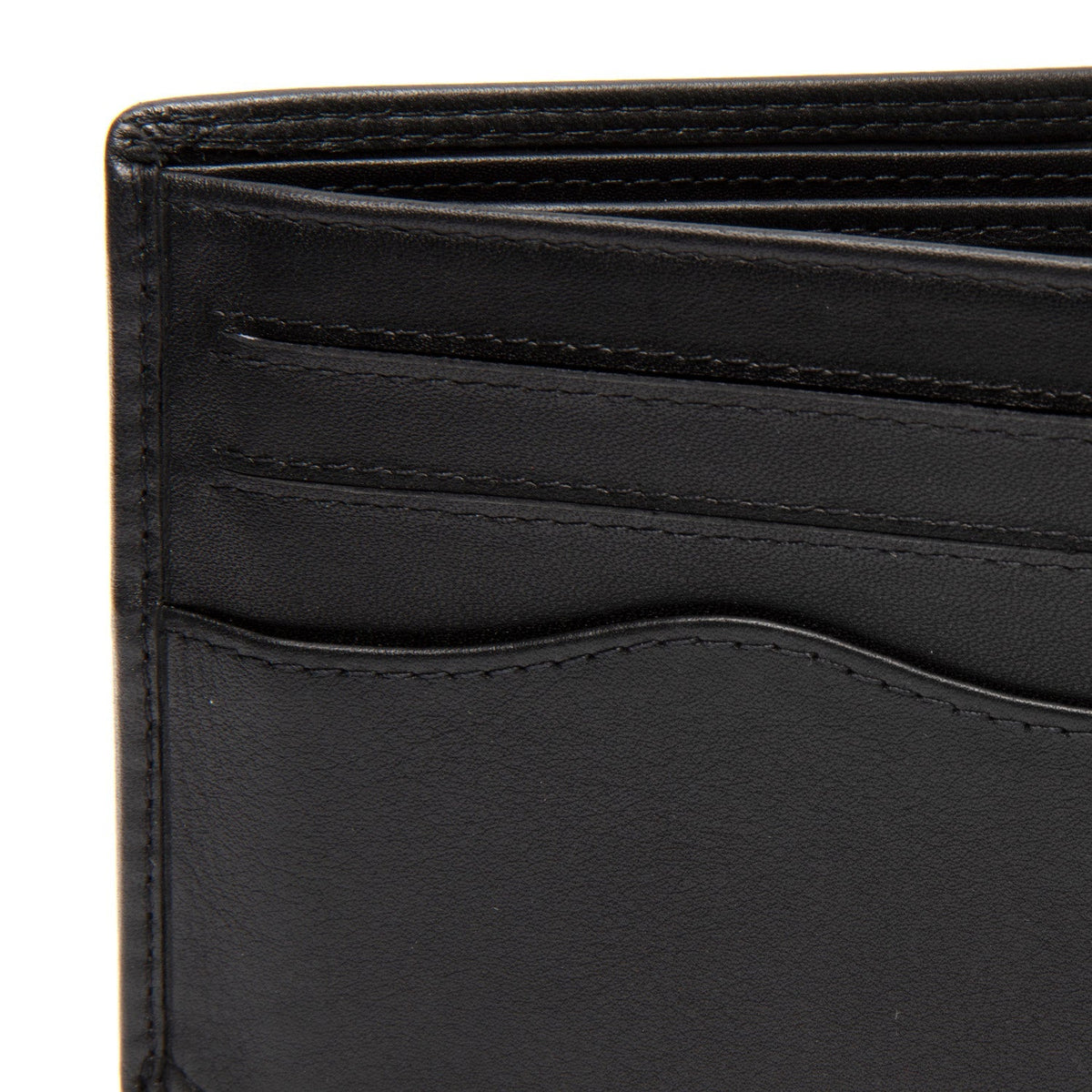 
Вид подкладки Showing Dedicated Padded Laptop Sleeve & Multi-Compartment Organization