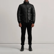 
Lucas Blue Leather Puffer Bomber Jacket - Вид сбоку, демонстрирующий эргономичный крой рукава