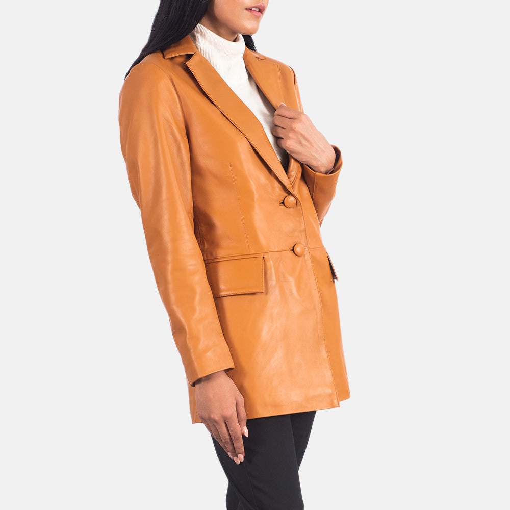 
Tan Brown Sheepskin leather Blazer - Вид сзади, подчеркивающий посадку по плечам и ровный край