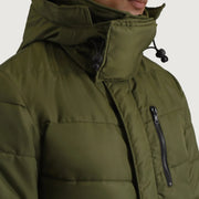 
Вид подкладки Showing Quilted Viscose Lining & Два функциональных внутренних кармана
