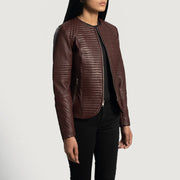 
Maroon Sheepskin Leather Biker Jacket - Вид сзади, подчеркивающий посадку по плечам и ровный край