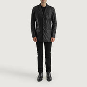 
Ray Cutler Black Leather Blazer - Вид сбоку, демонстрирующий эргономичный крой рукава