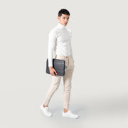 
The Baxter Leather Laptop Sleeve для Женщин для Женщин – alternate product view 2